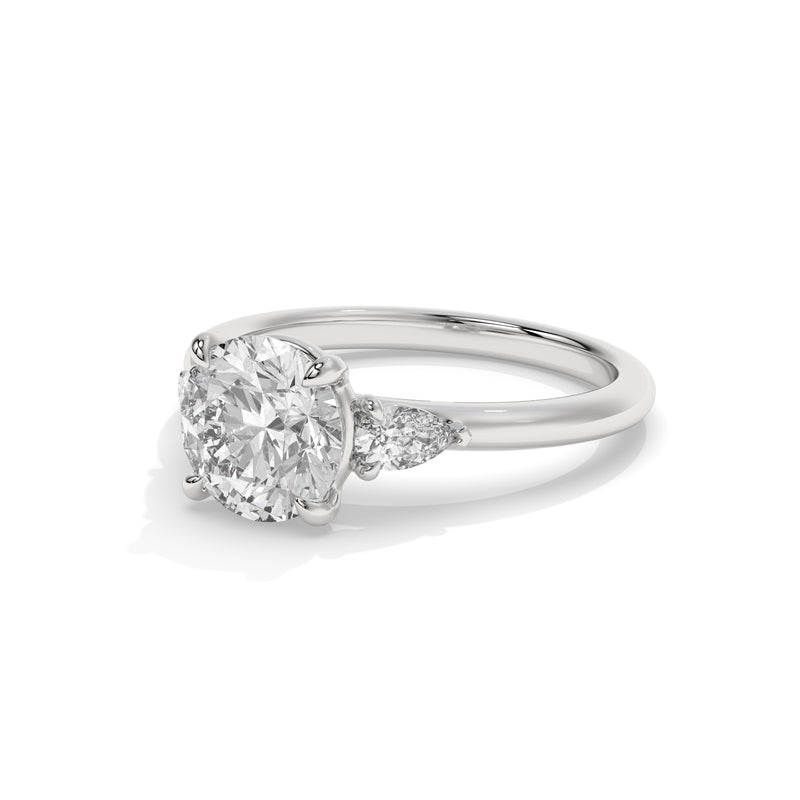 18K White Gold - 2.30